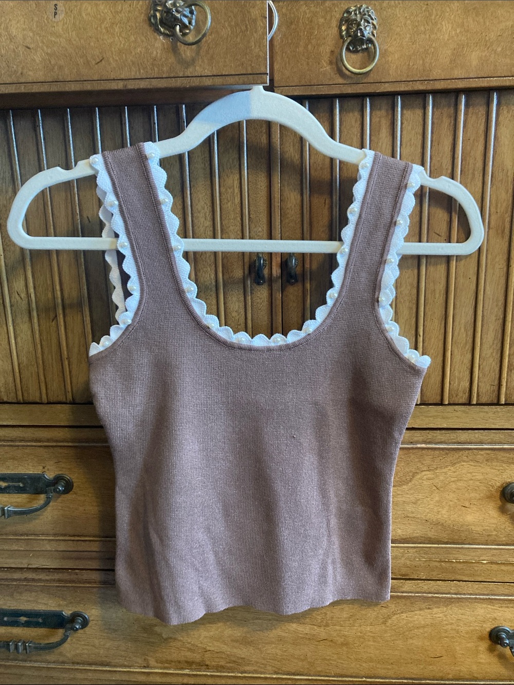 Chic Pearl Scallop Detail Brown Tank